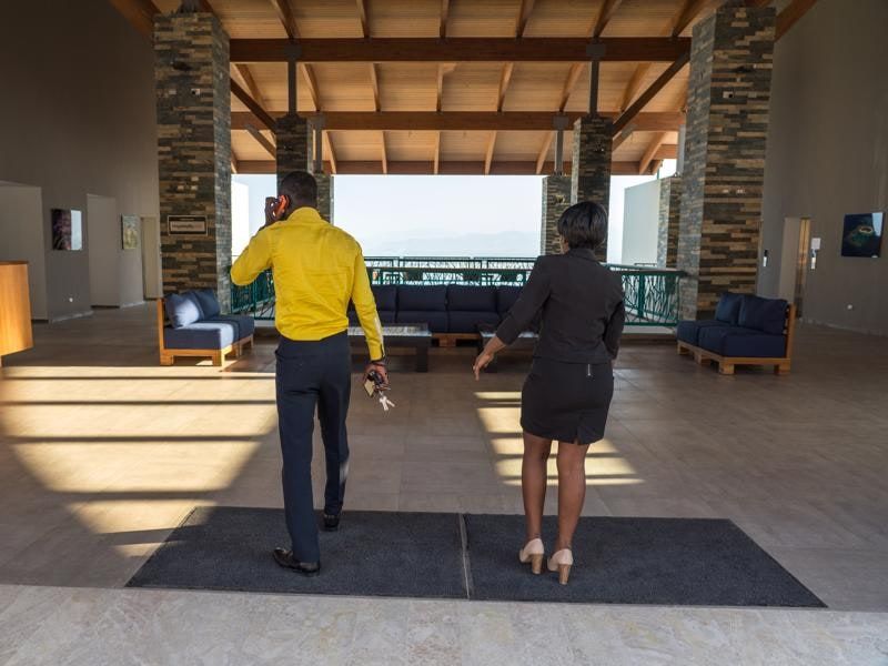 Guests arriving in the lobby